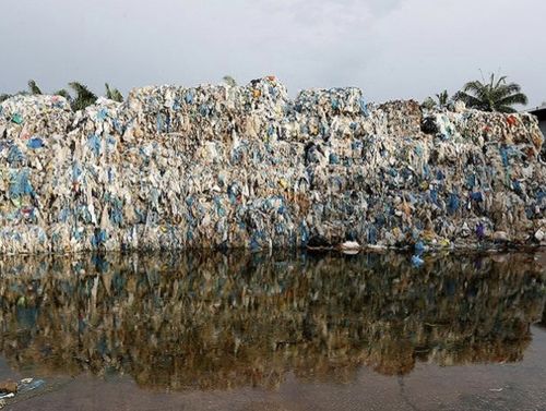 Derniers blogs de l'entreprise sur Pourquoi le gouvernement chinois interdit-il l'importation de déchets plastiques?