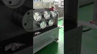 Regardez l'essai réussi en usine de notre machine de fabrication de sangles en PP à Anhui, en Chine.